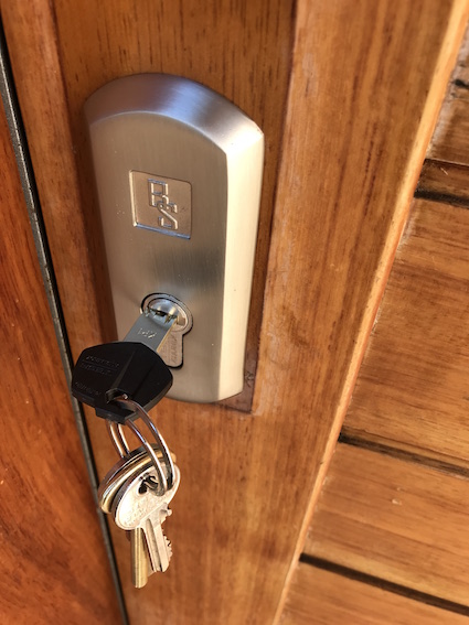 Bombillo perfil europeo